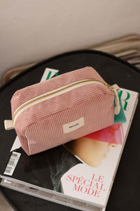 trousse à maquillage velours côtélé vue de haut