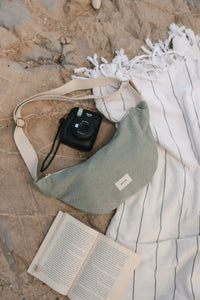 sac banane vert amande sol